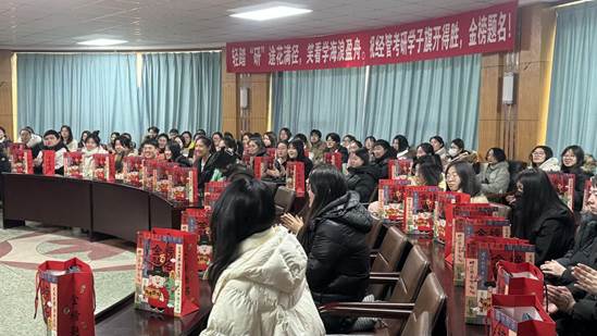 ebe8200231f58546bdaa2b5027a87dc